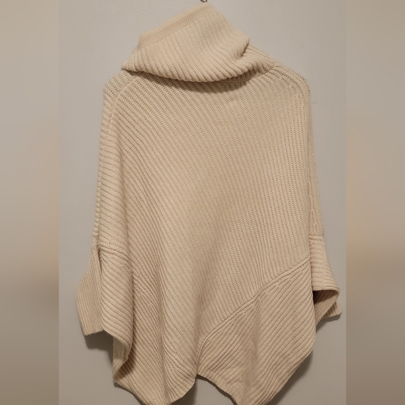 Simon's knit turtleneck sweater - Picture 3 of 3